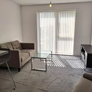 Aura Living 3