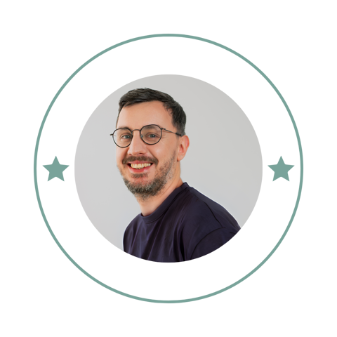 Tom Meet The Team Senior Sales Advisor