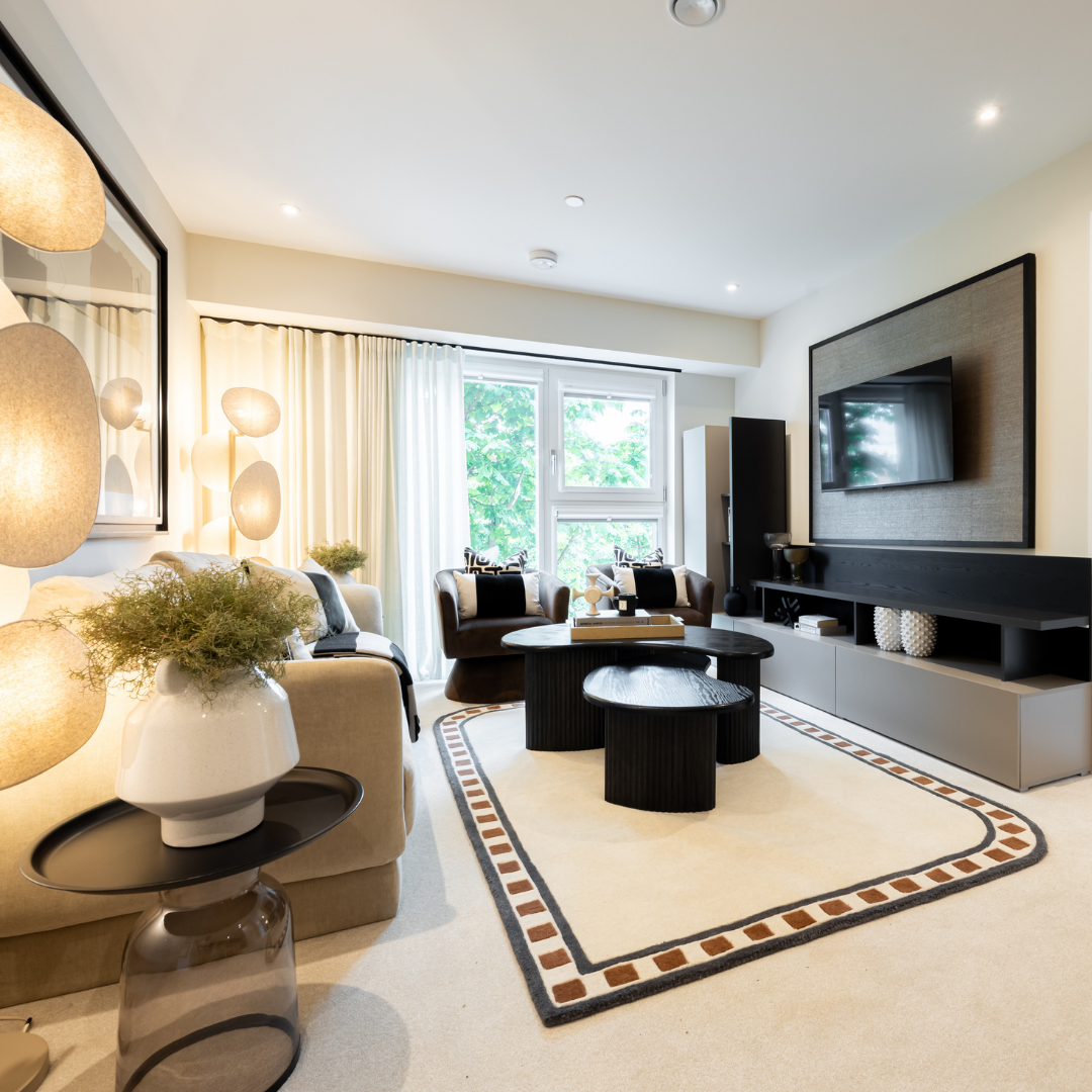 GECKO Twodidsburypoint Showhome 1080X1080px (2)